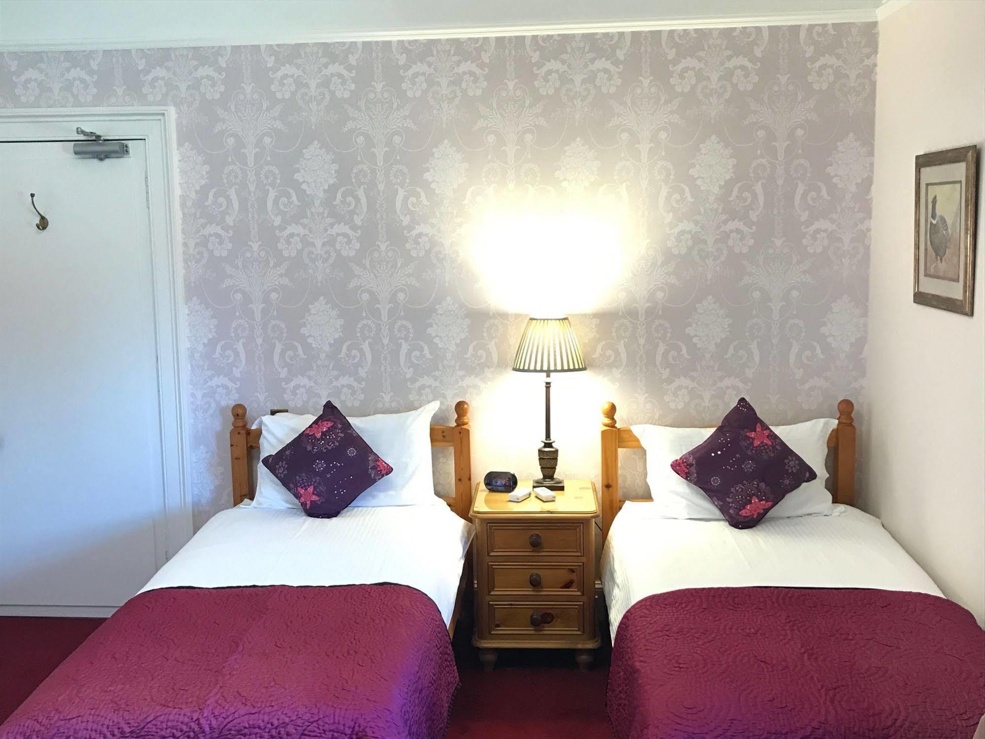 Rossmor Bed & Breakfast Grantown-on-Spey Экстерьер фото