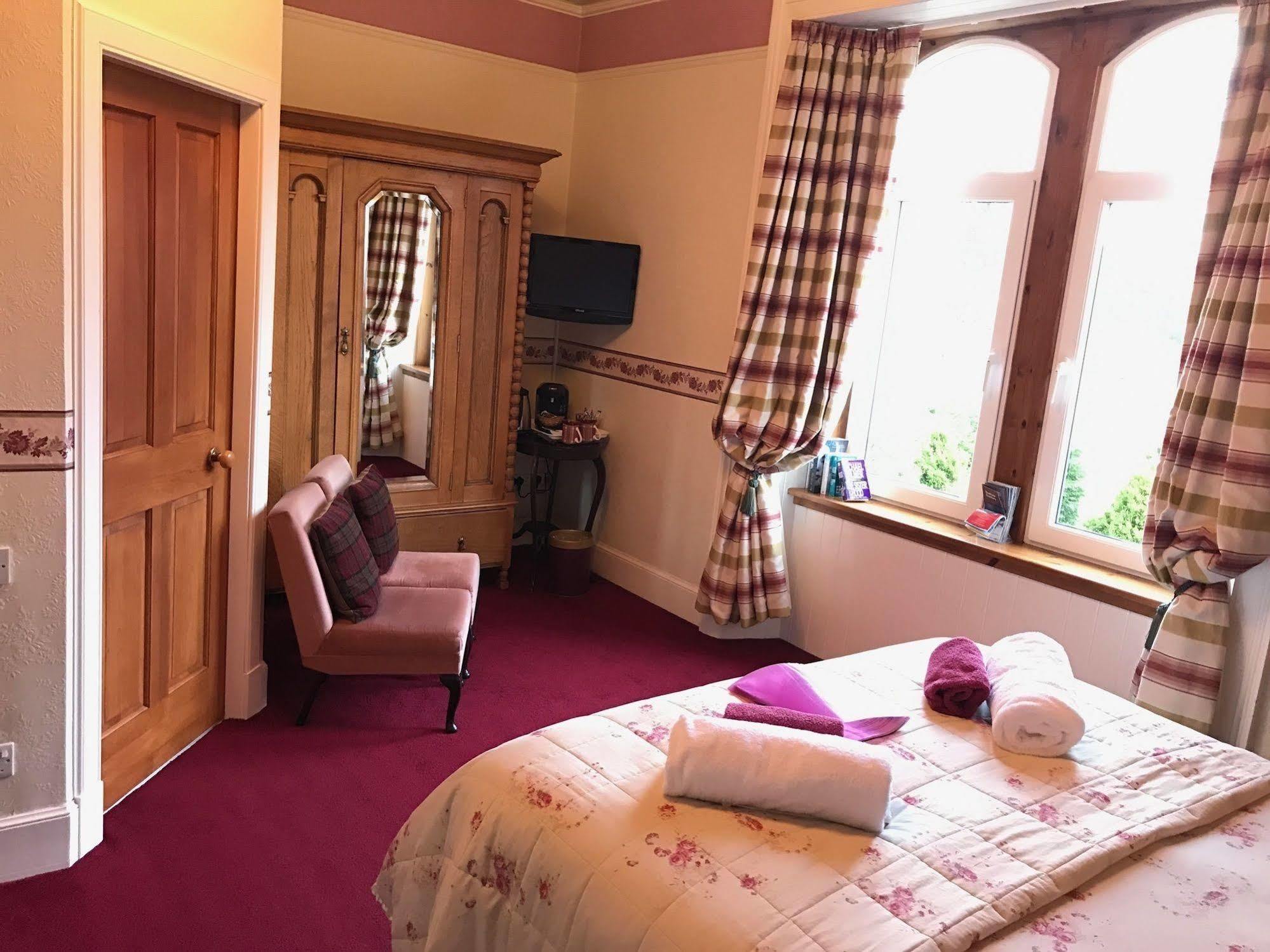 Rossmor Bed & Breakfast Grantown-on-Spey Экстерьер фото